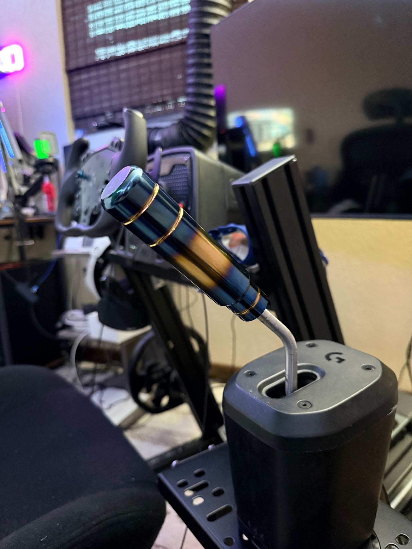 Logitech RS Shifter Handbrake Angled with handle